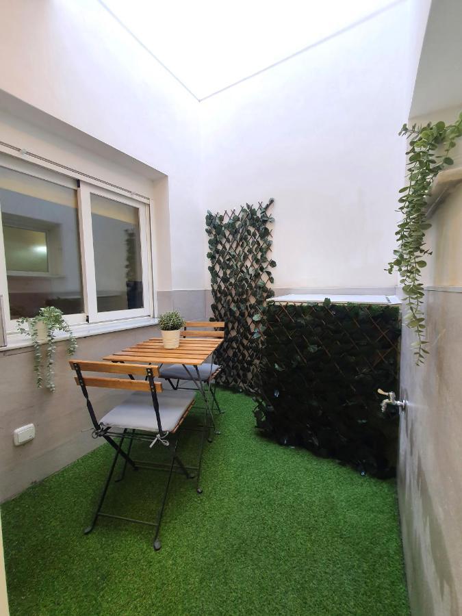 Apartamento Moderno Y Acogedor. อัลเมรีอา ภายนอก รูปภาพ